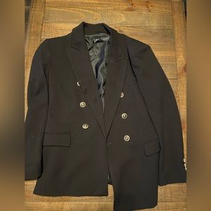 Black Zara XL and the golden buttons